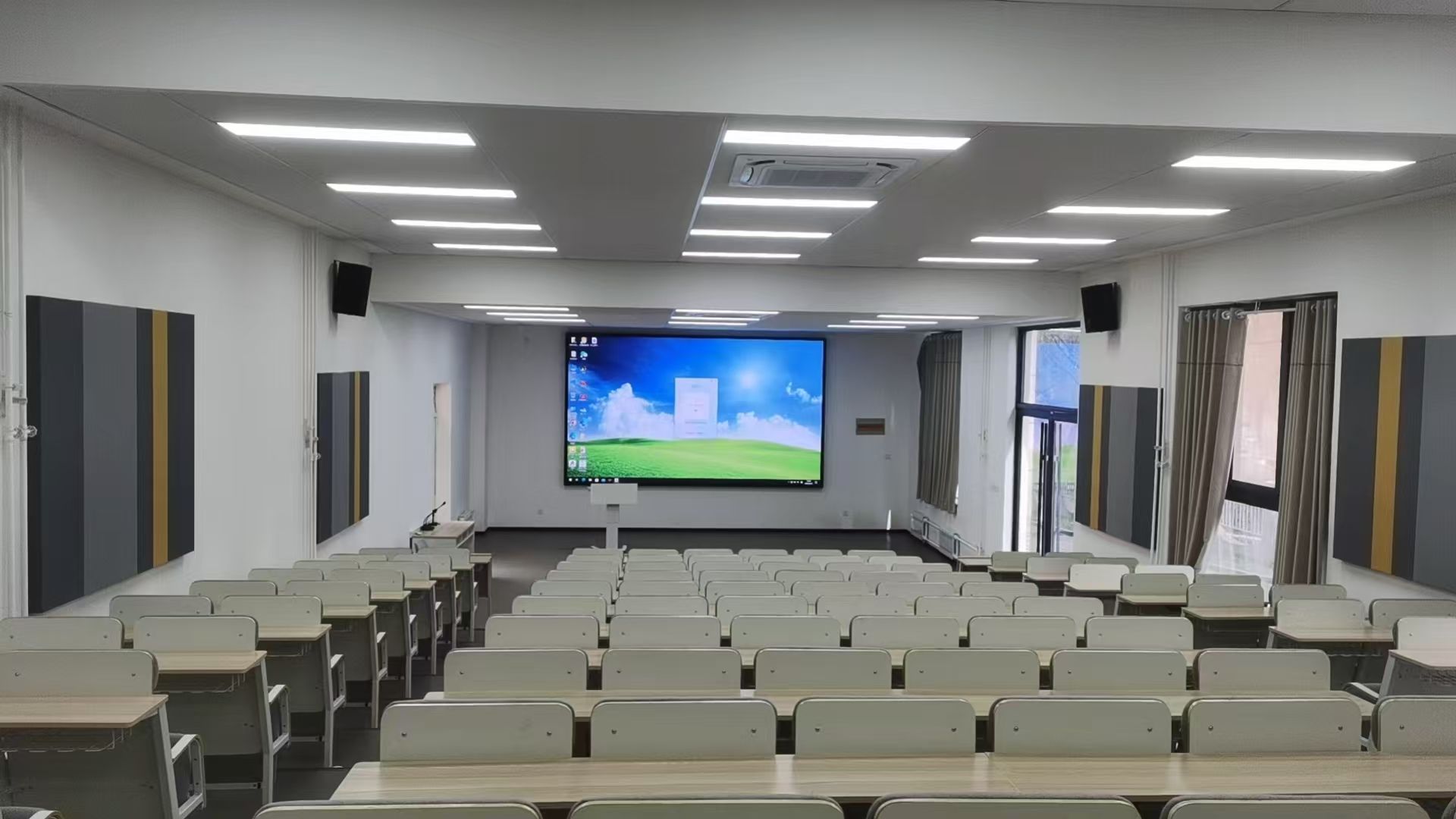 实验室管理中心多措并举做好新学期准备工作
