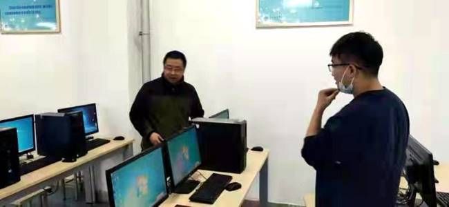 说明: https://www.xafy.edu.cn/__local/4/04/4D/3C0FEEC0C1AE1111B563F4350E5_9CA4269C_7D8F.jpg